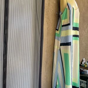 Charlie Jade Cream Dress good condition size S looks New